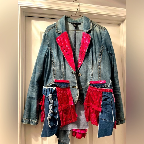 Jackets & Blazers - Blue Jean jacket w/rhinestone print